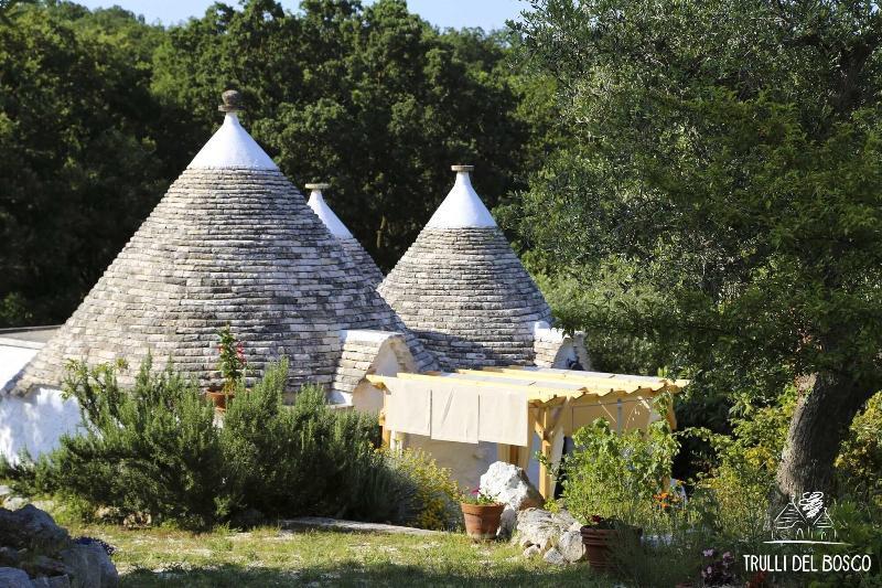 Trulli Del Bosco Bed & Breakfast Alberobello Dış mekan fotoğraf