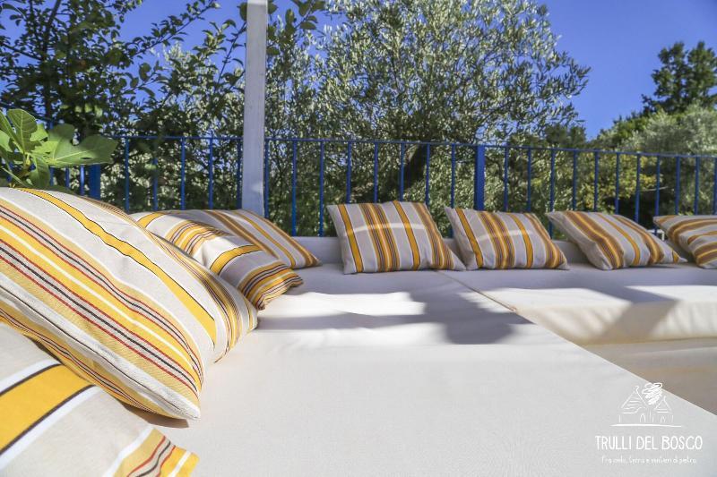 Trulli Del Bosco Bed & Breakfast Alberobello Dış mekan fotoğraf
